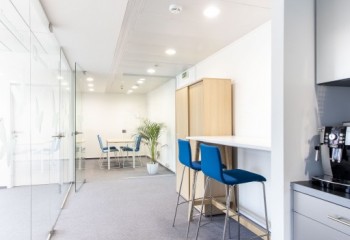 Nové kanceláře firmy Amper Holding v budově IBC